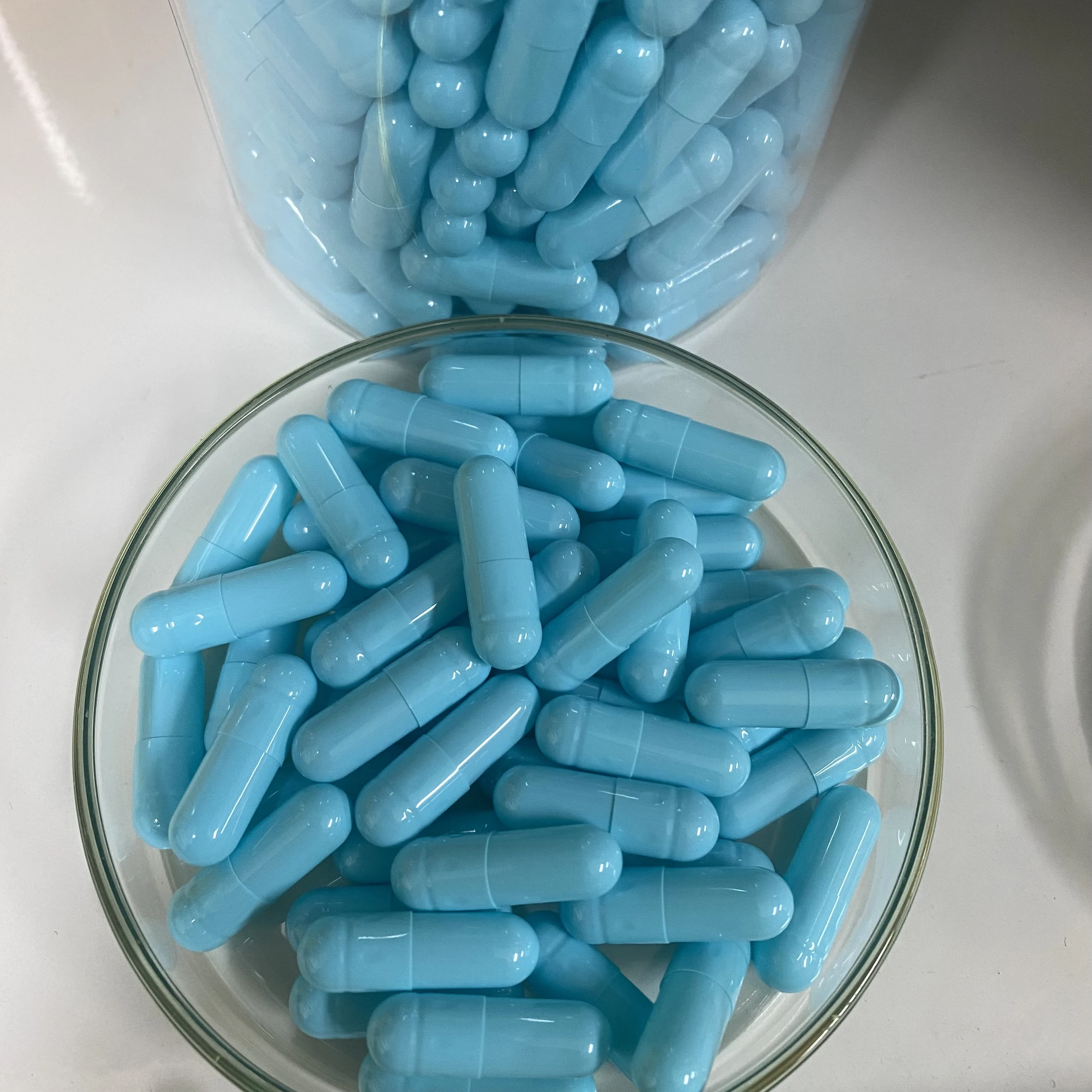 JP Wholesale Halal Bovine Empty Hard Gelatin Capsules Sky Blue Hollow Capsule for Health Supplement Pharmaceutical