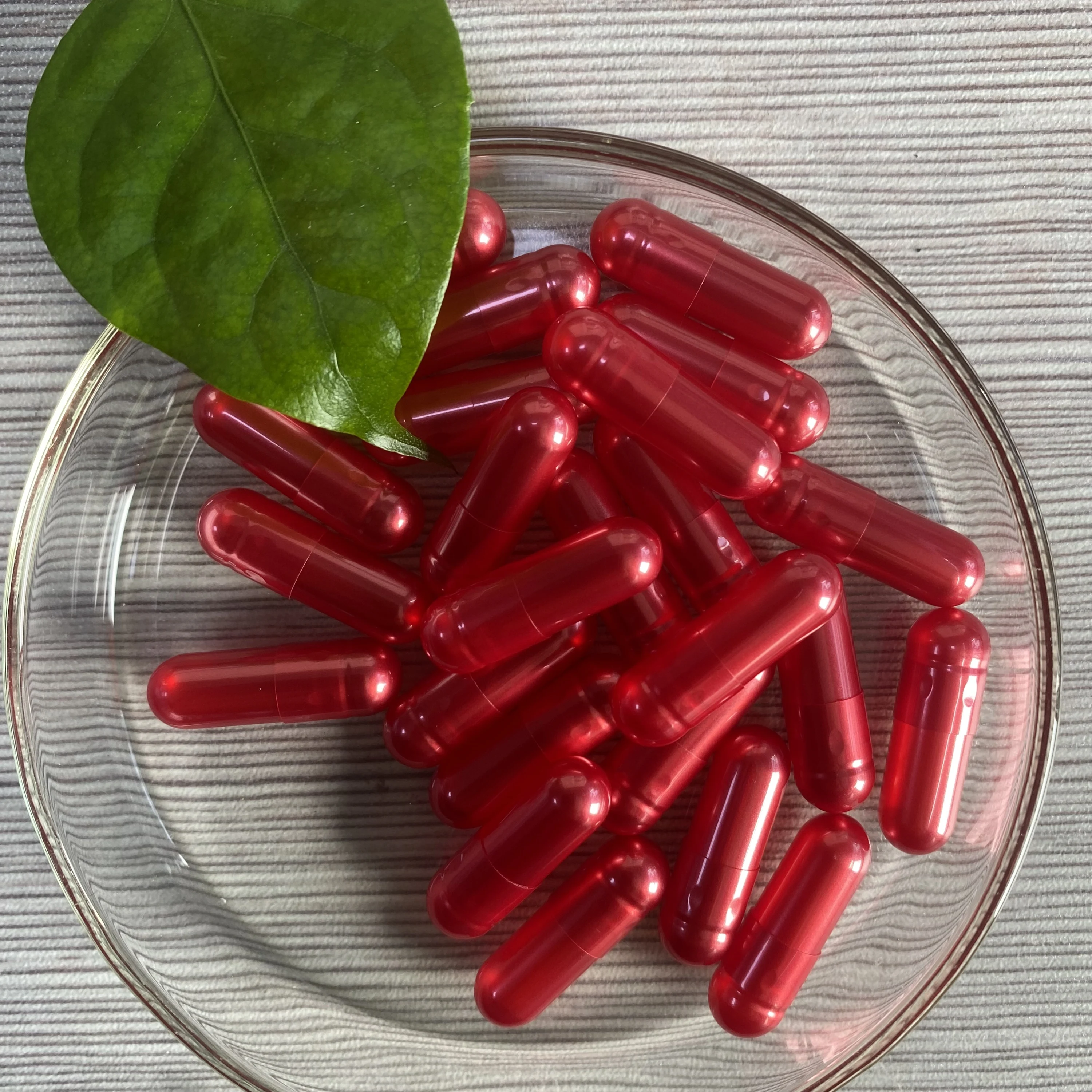 JPcaps Halal GMP ISO Certified Bovine Hard Gelatin Empty Capsules Gastric Soluble Customizable Logo Pearl Pink Transparent