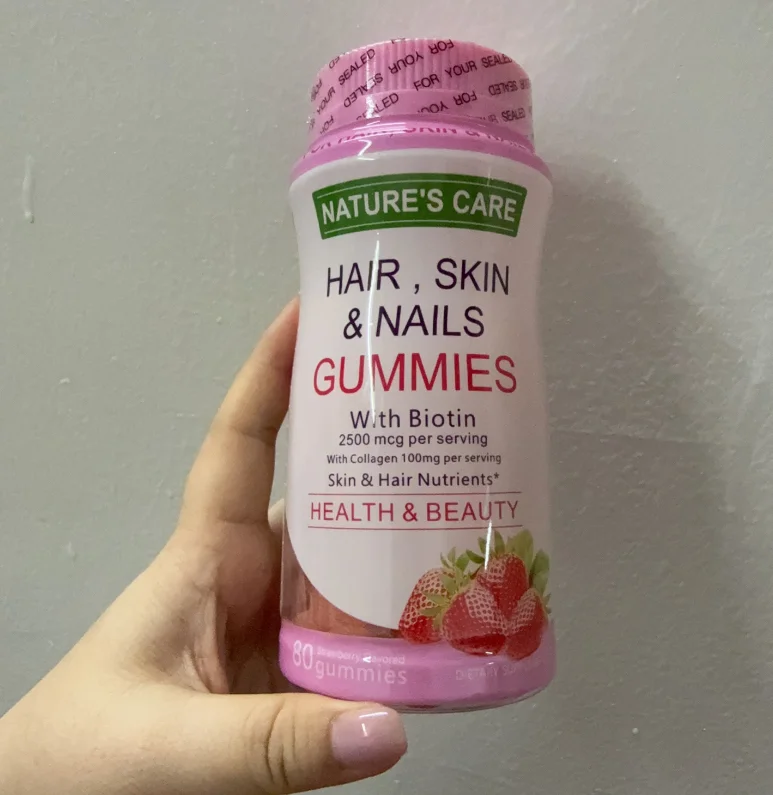 Factory Ready Ship Label Strawberry Flavor Biotin Nail Skin Growth Bear Gummy Hair Vitamins 2 Year Shelf Life Stock Customizable