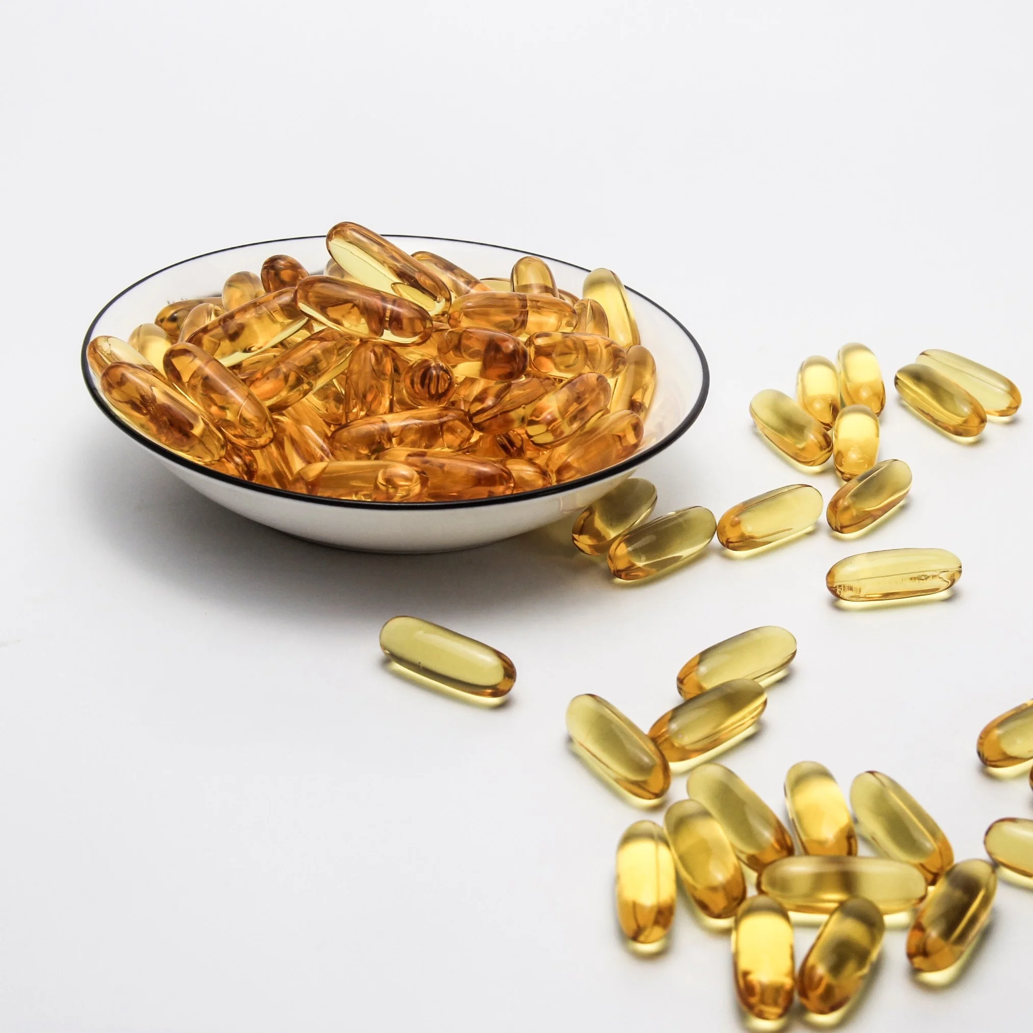 GMP Halal Pure Liquid Fish Oil Soft Capsule Immune Support Vitamin A/D Cod Liver Oil Softgel Bulk for Children